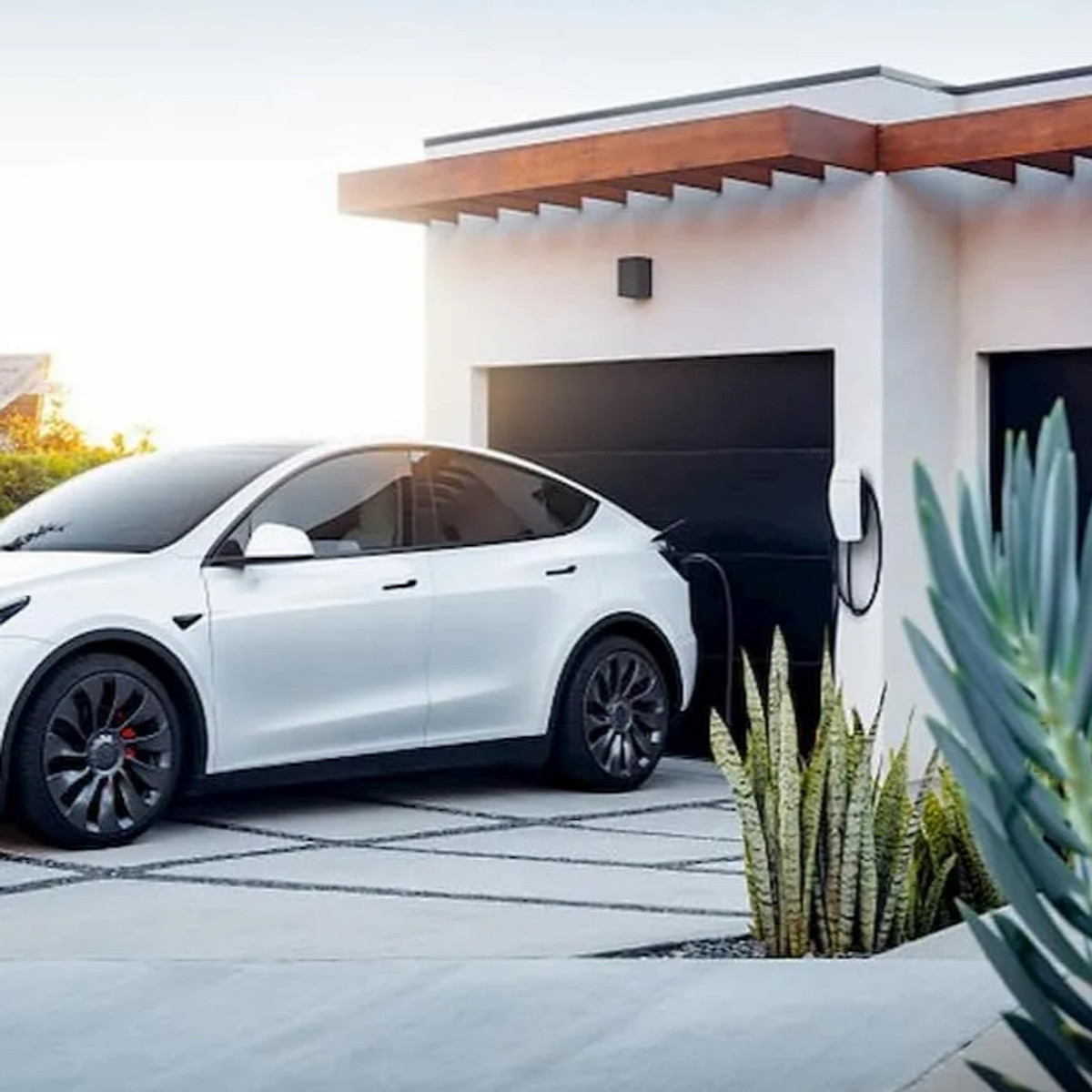 Residential driveway EV charger - Millbrae